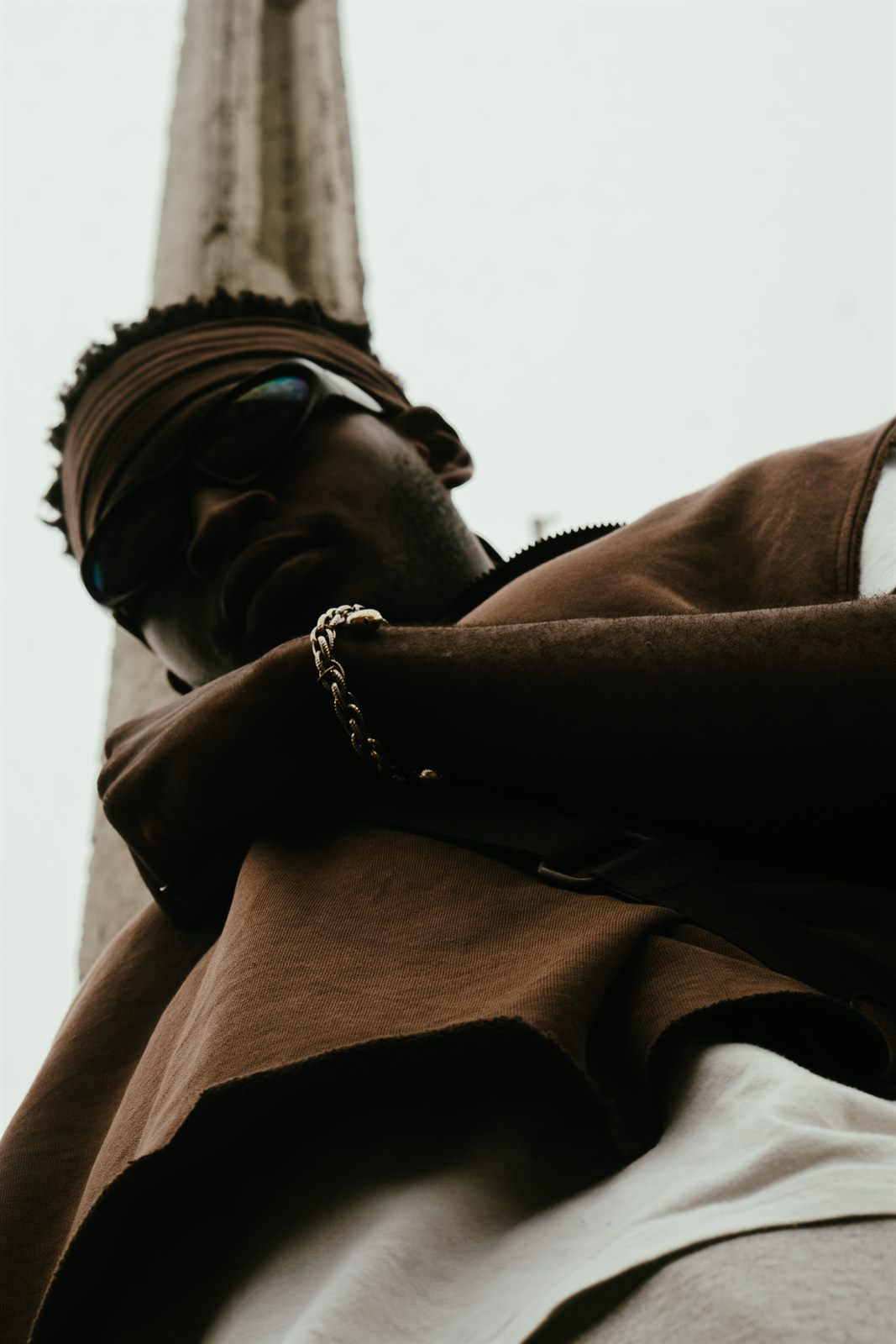 Performance photograph, low angle detail shot